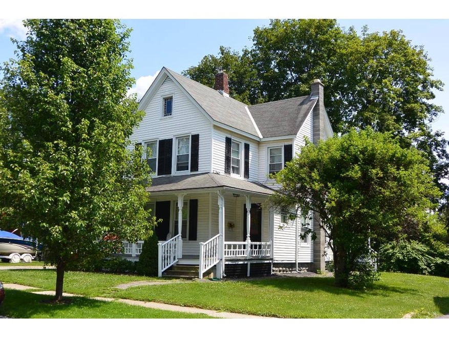 28 E Center St, Rutland, VT 05701 - photo 1