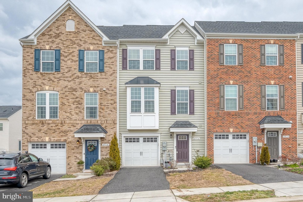 4916 Arborgate Cir, Halethorpe, MD 21227 - photo 1