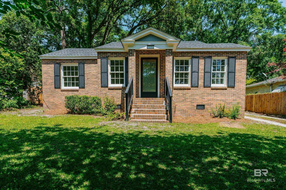 2300 Taylor Ave, Mobile, AL 36606 - photo 1