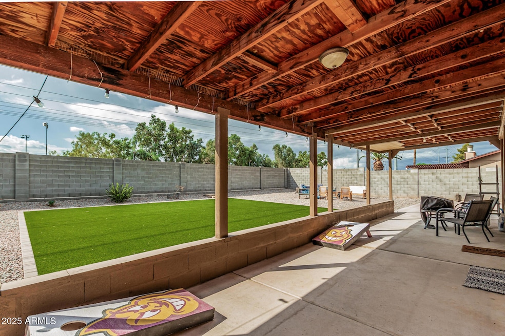 1633 W Peralta Ave, Mesa, AZ 85202 - photo 1