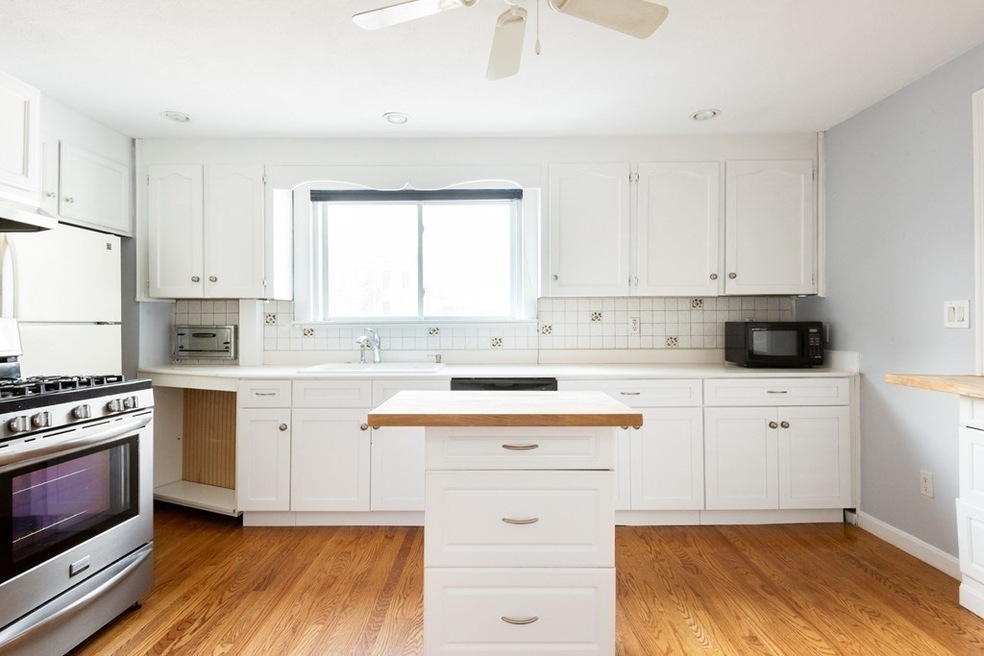 8 Bantry Way unit 2, Boston, MA 02127 - photo 1