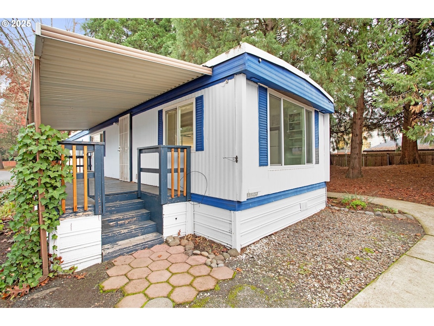 4900 Royal Ave unit 56, Eugene, OR 97402 - photo 1