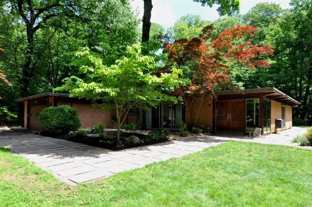 8 Blueberry Hill Rd, Irvington, NY 10533 - photo 1