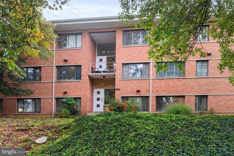 For Rent $2,330/month