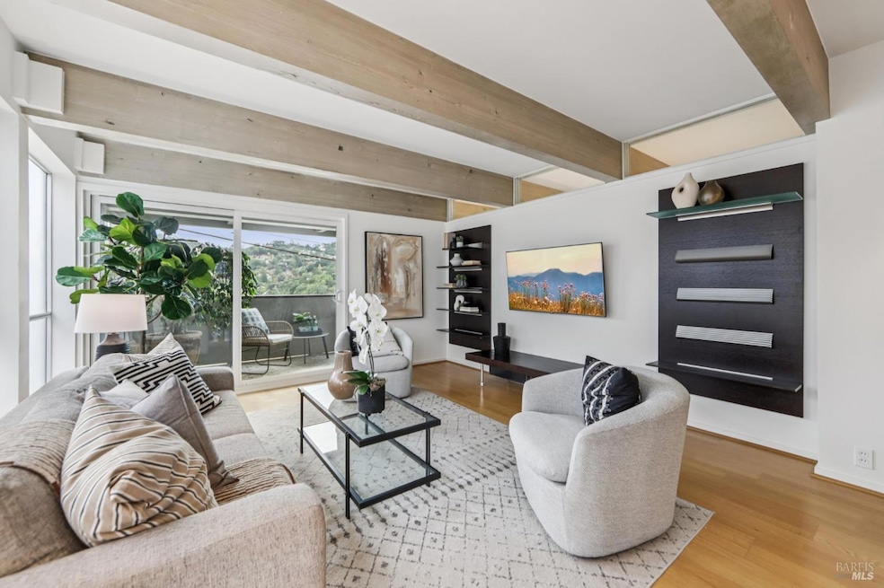 290 Via Casitas unit 206, Greenbrae, CA 94904 - photo 1