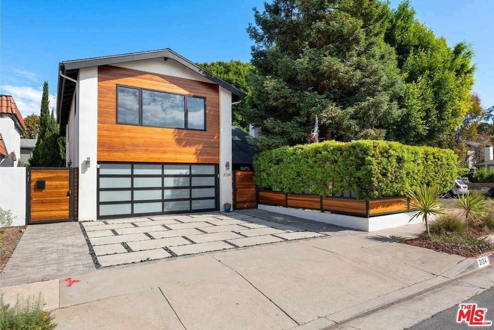 Pending $3,095,000 • Co-Listing Agent