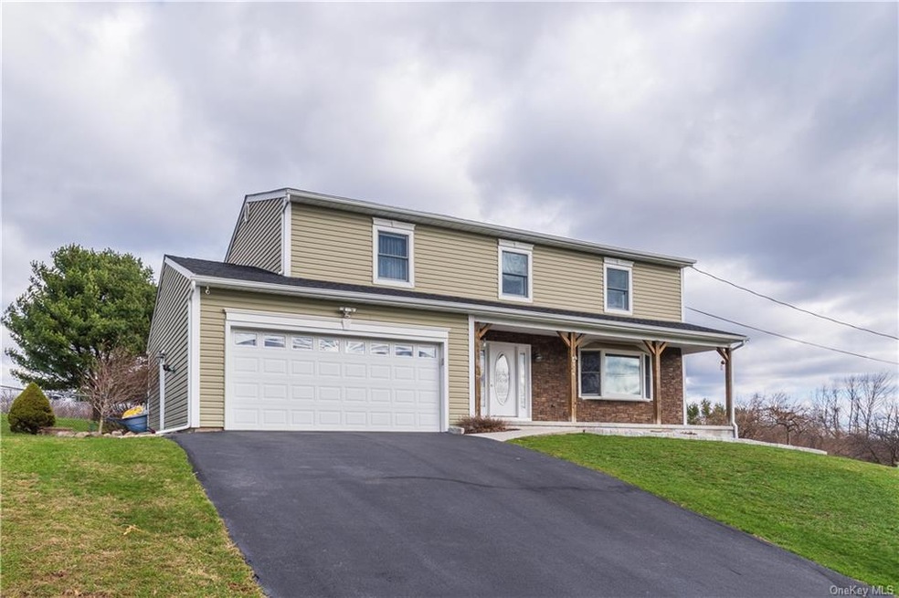 104 Mercury Ct, Monroe, NY 10950 - photo 1