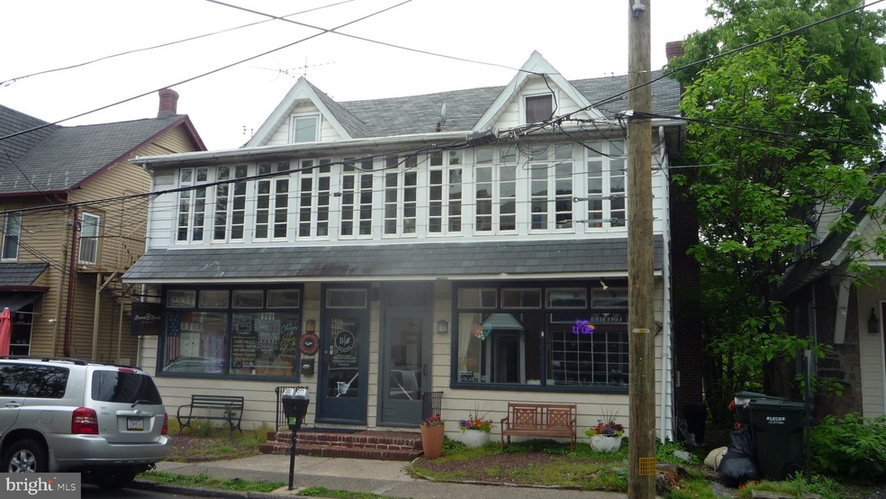 22 E Oakland Ave unit 3-E, Doylestown, PA 18901 - photo 1