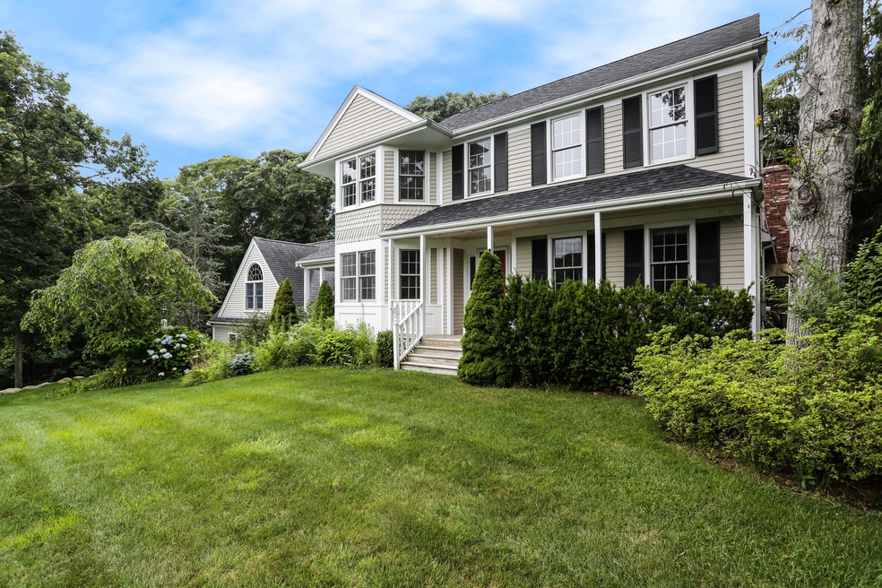 65 Trinity Place Photo Ad