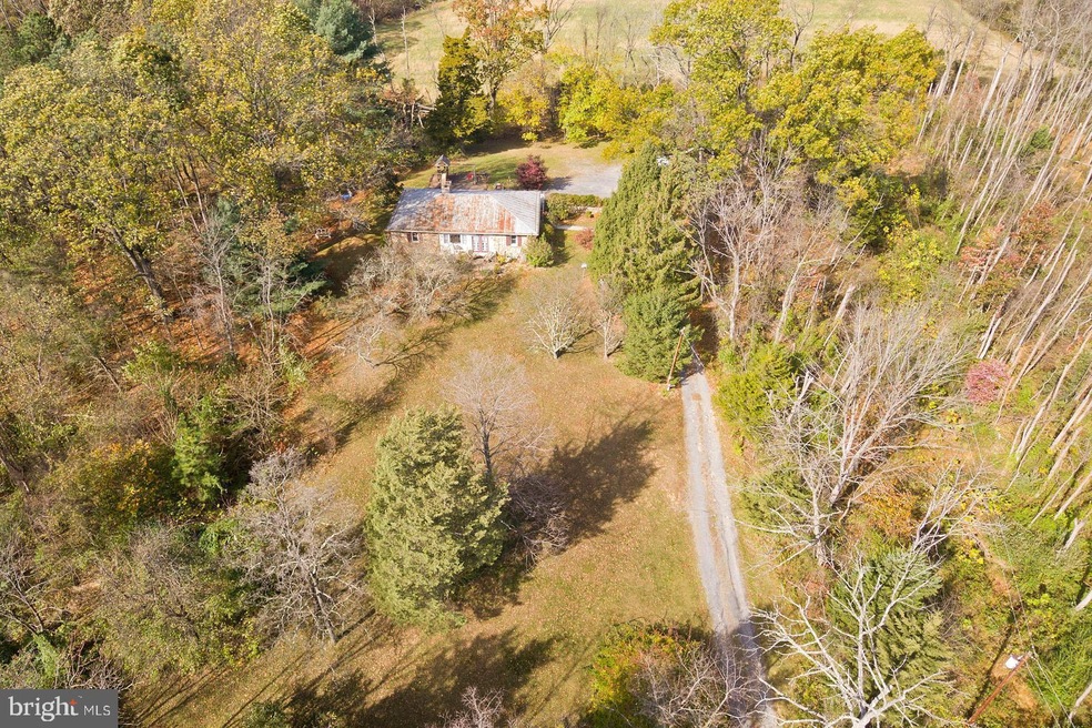 84 Sager Hollow, Strasburg, VA 22657 - photo 1