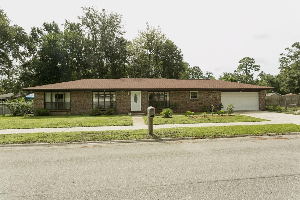 2005 Elaina Dr, Jacksonville, FL 32216 - photo 1