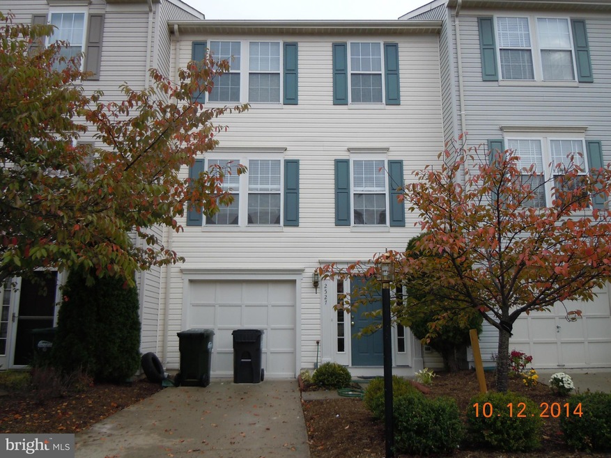 2527 Banshire Dr, Herndon, VA 20171 - photo 1