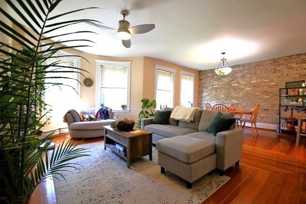 256 Aspinwall Ave unit 2, Brookline, MA 02445 - photo 1