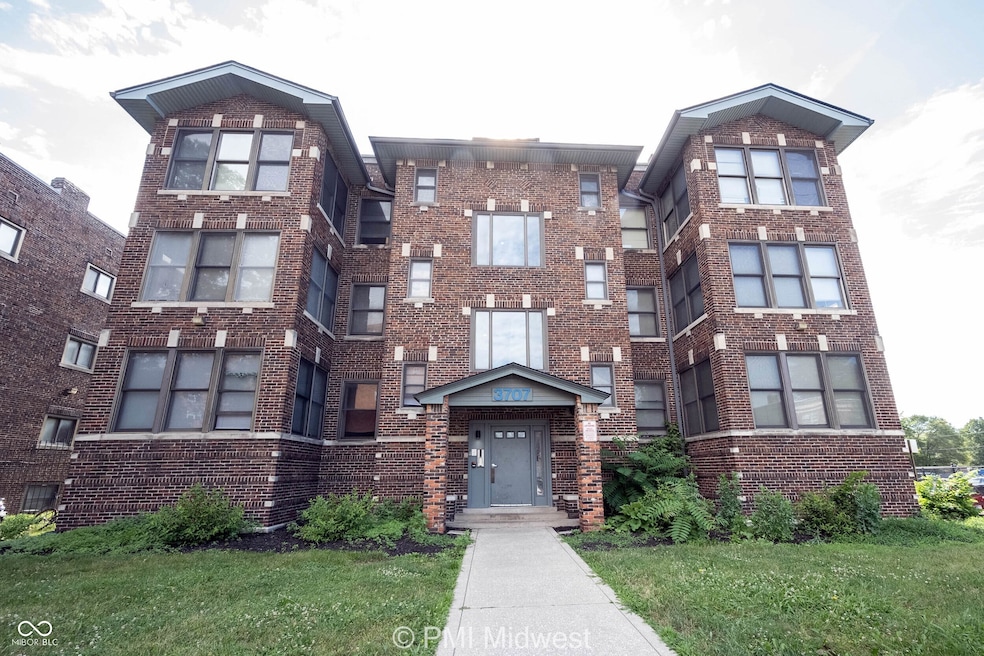 3707 N Meridian St unit 2C, Indianapolis, IN 46208 - photo 1