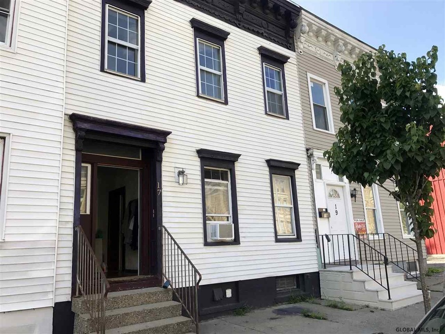 17 N Lake Ave unit 2, Albany, NY 12203 - photo 1