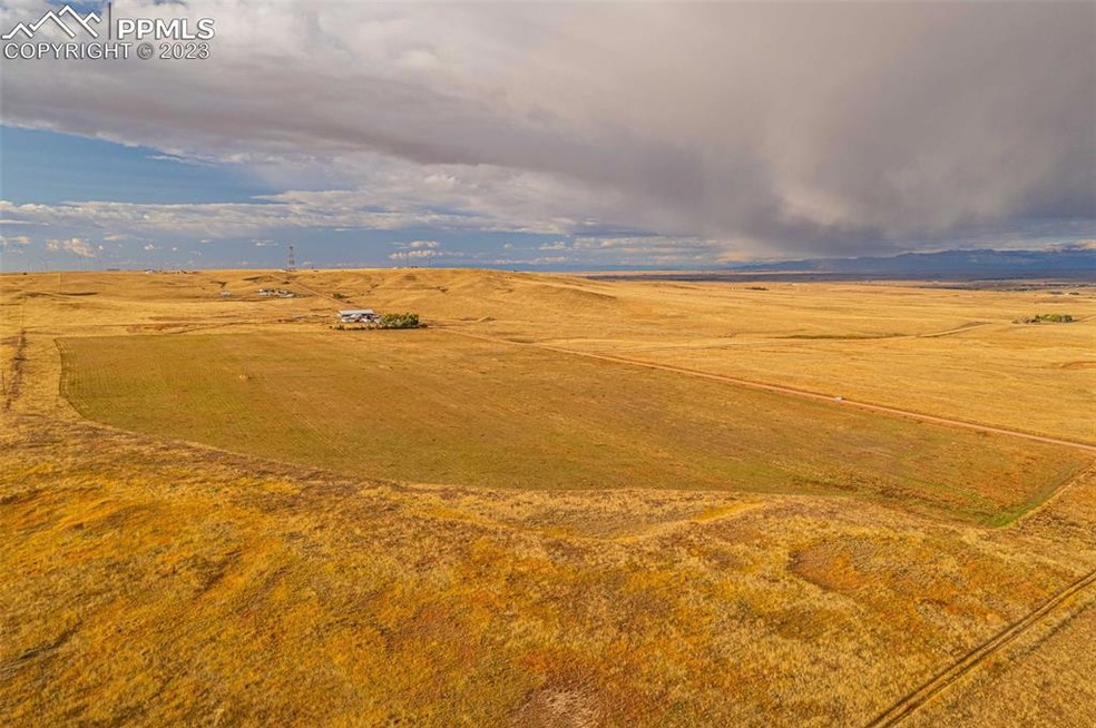 12565 Hahn Rd, Calhan, CO 80808 - photo 1