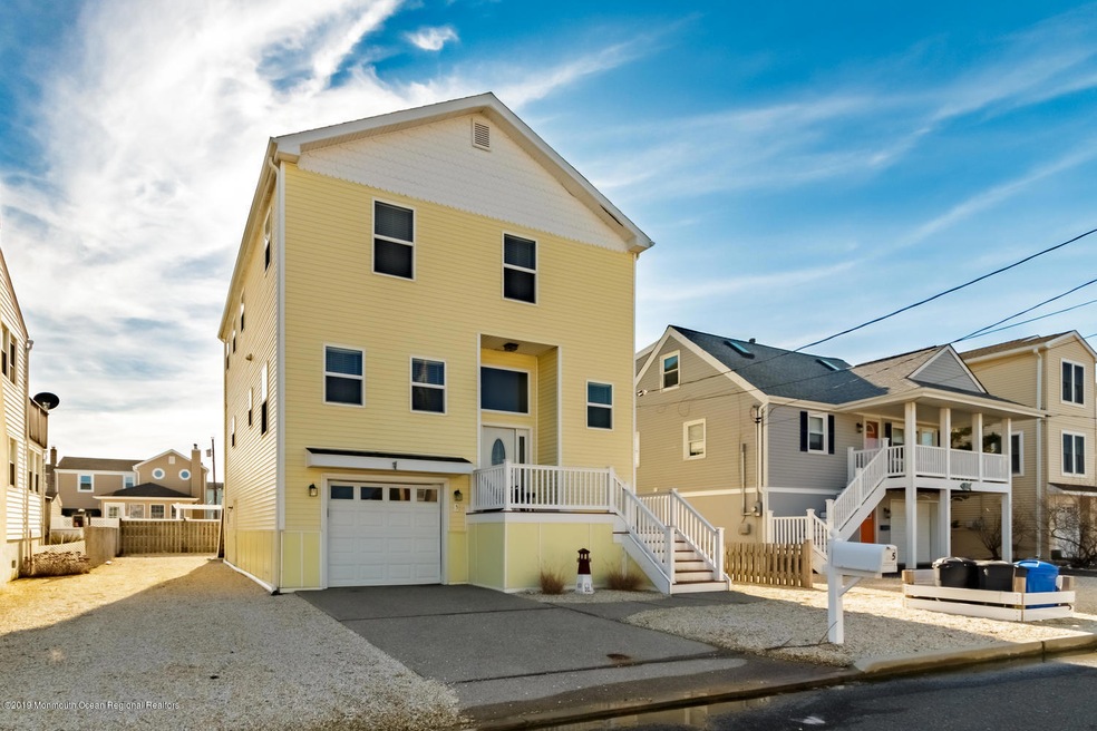 5 W Harrington Ave North Beach-large-001