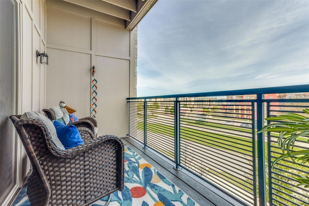 651 N Watters - unit 1303