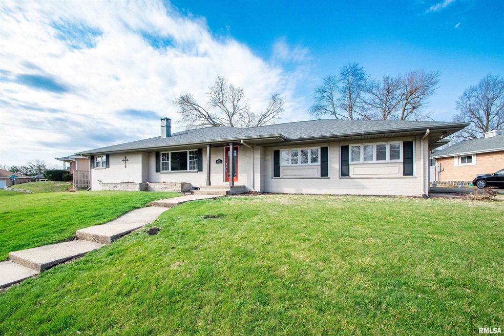 3721 N Lynnwood Place, Peoria, IL 61614 MLS RMAPA1241473