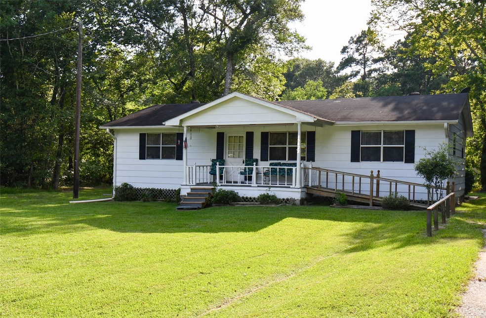 13422 4th St, Splendora, TX 77372 - photo 1