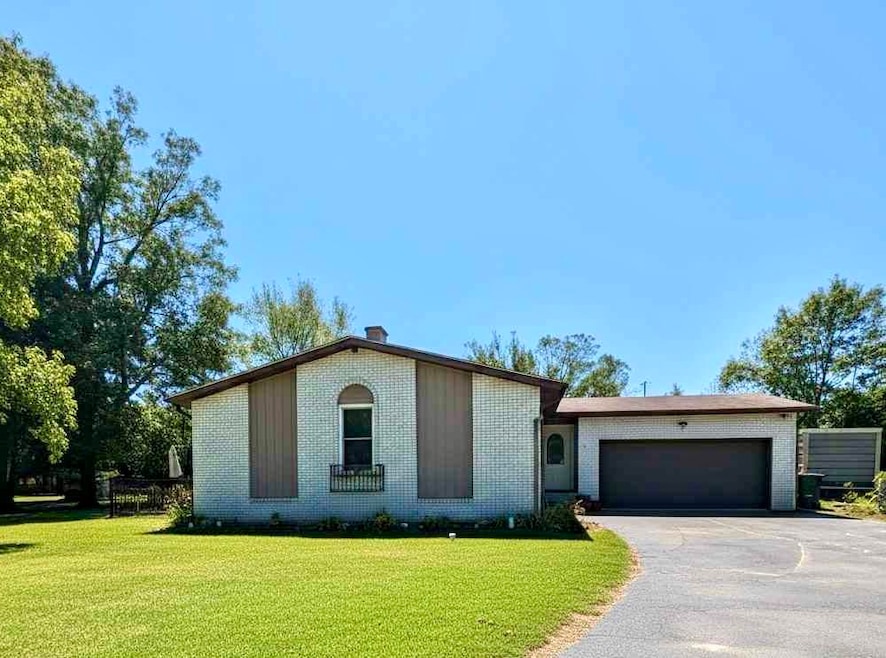 3325 W 932 N, Lake Village, IN 46349 - photo 1