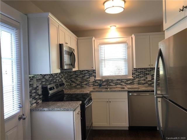 304 Westwood Dr, Statesville, NC 28677 - photo 1