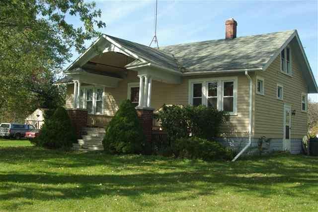 4964 Griswold Rd, Kimball, MI 48074 - photo 1