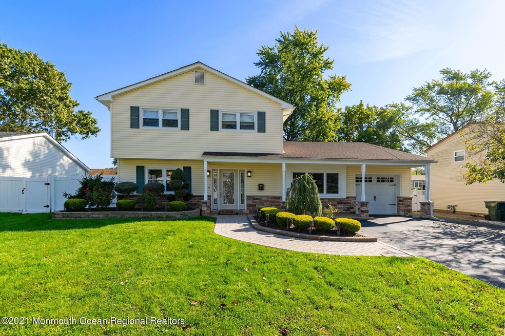 21 Kerry Dr, Hazlet, NJ 07730 - photo 1