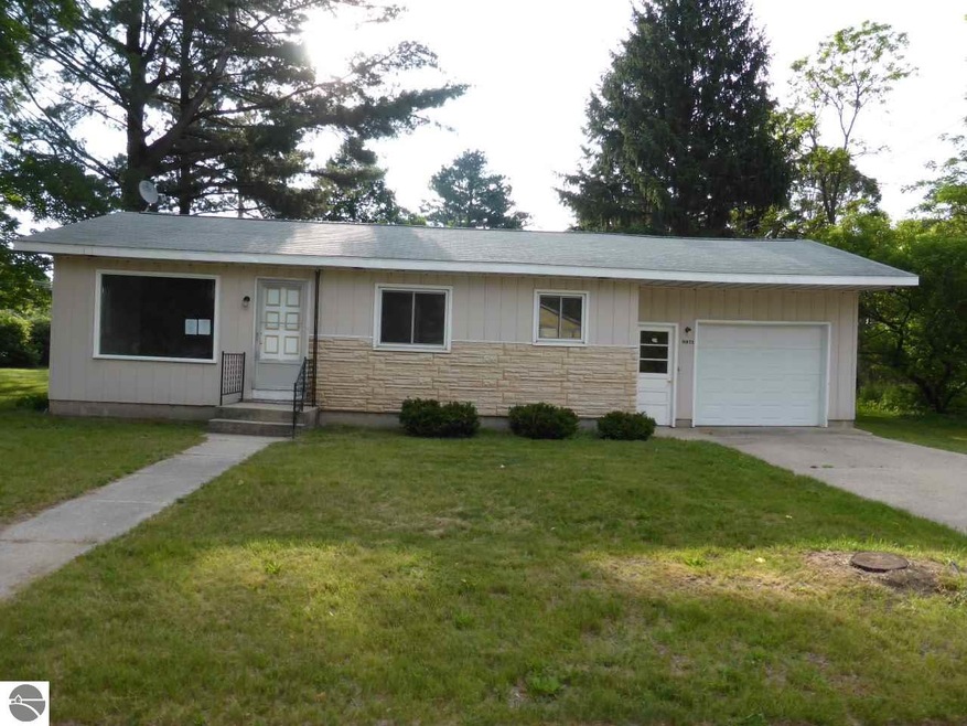 9071 Osmo St, Kaleva, MI 49645 - photo 1