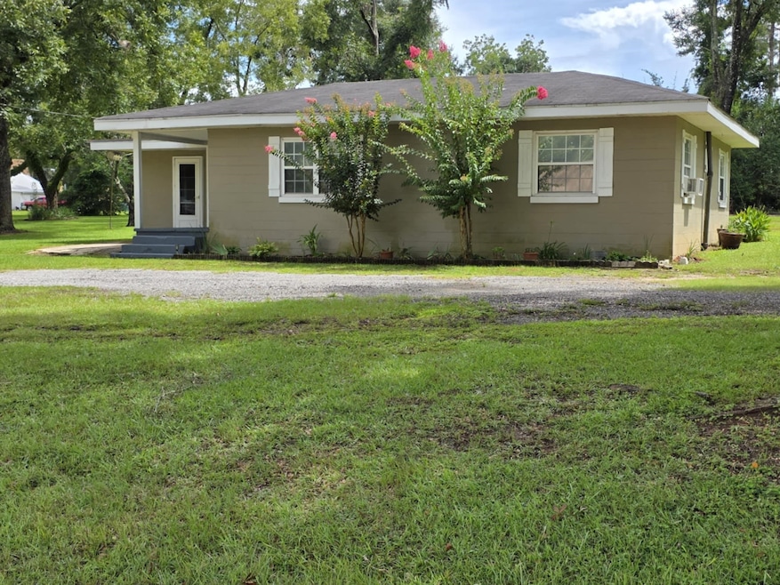 For Sale $129,900 • Co-Listing Agent