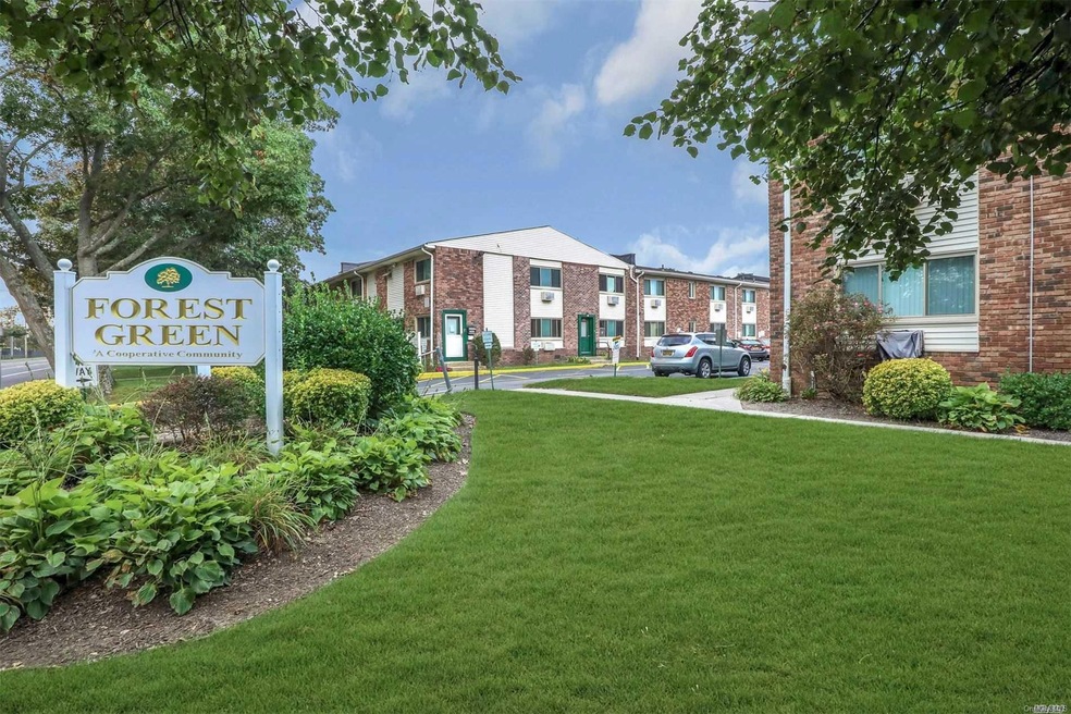 2453B Union Blvd unit 18A, Islip, NY 11751 - photo 1