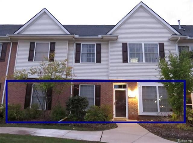 No stairs, ground/entry level 1 story ranch