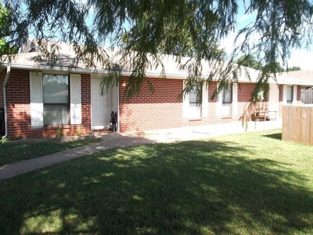 1818 S 13th St, Rogers, AR 72758 - photo 1