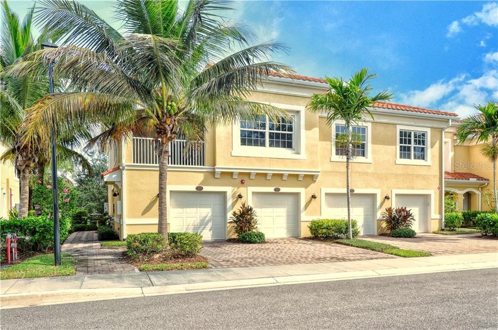 185 Navigation Circle - private garage, located ac