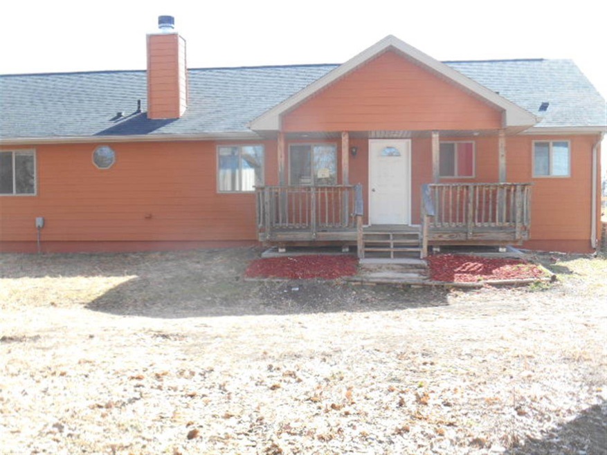 308 Gandy 1st St, Stapleton, NE 69163 - photo 1