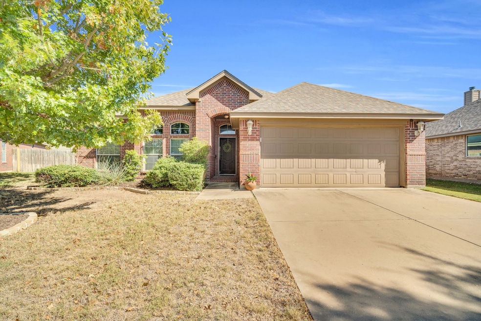 Under Contract $340,000 • Co-Listing Agent
