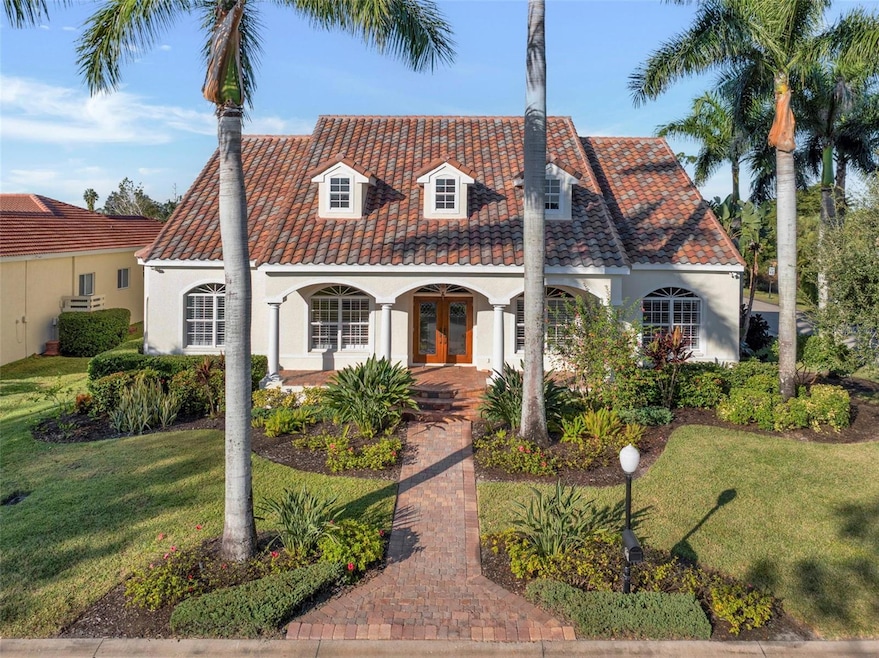 8642 S Lake Cir, Fort Myers, FL 33908 - photo 1