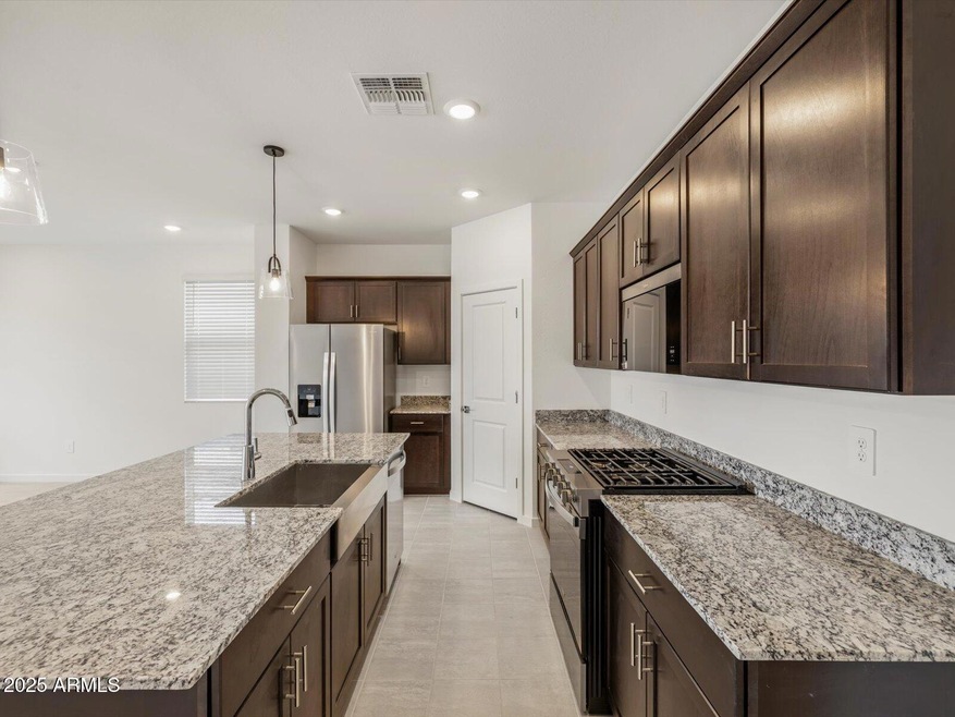 2446 E Fortana Dr, San Tan Valley, AZ 85143 - photo 1