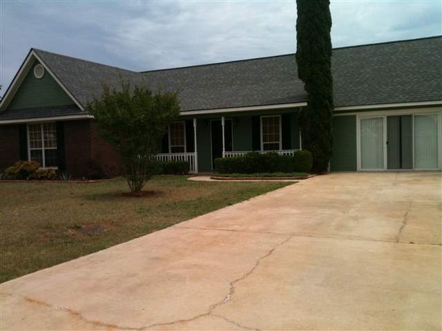 102 Woodway Ln, Warner Robins, GA 31088 - photo 1