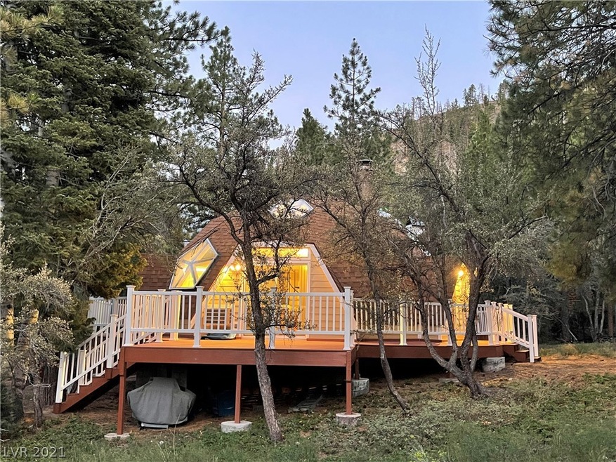 In the heart of Mt. Charleston’s charming Rainbow
