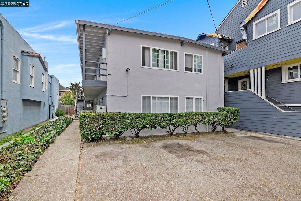 1926 Alcatraz Ave unit 6, Berkeley, CA 94703 - photo 1