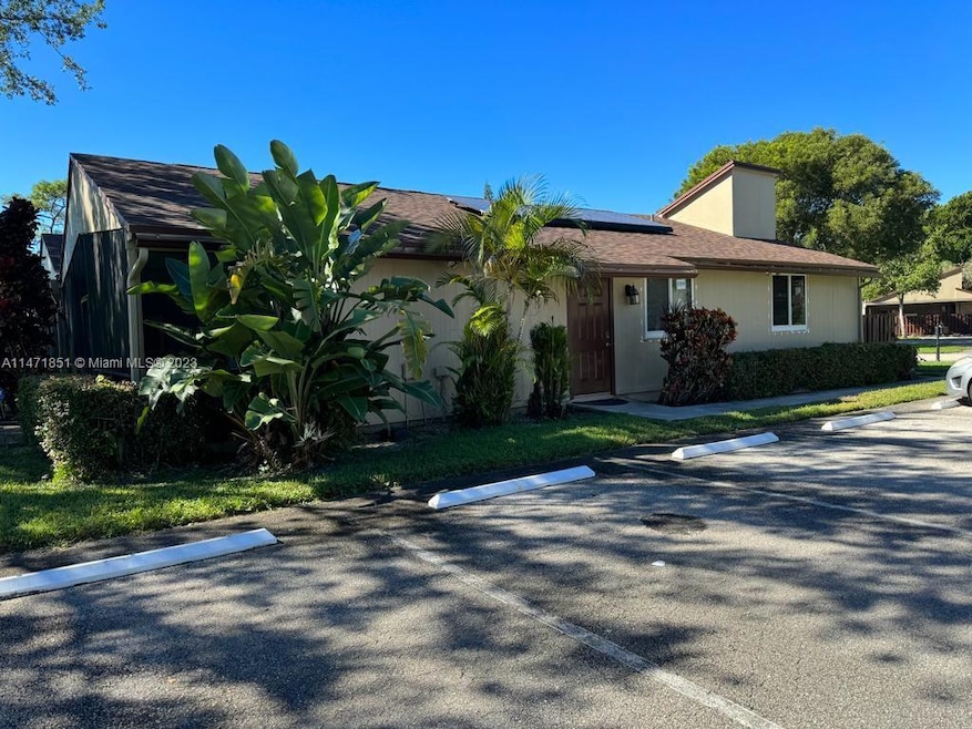 11705 Timbers Way unit A, Boca Raton, FL 33428 - photo 1