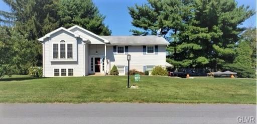 1415 Thomas Dr, Coplay, PA 18037 - photo 1