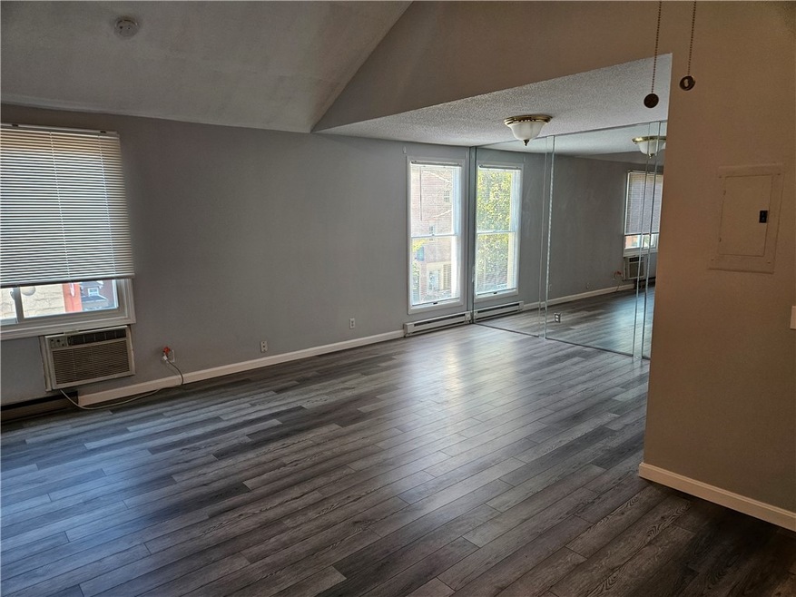 230 S Main St unit 20, Providence, RI 02903 - photo 1