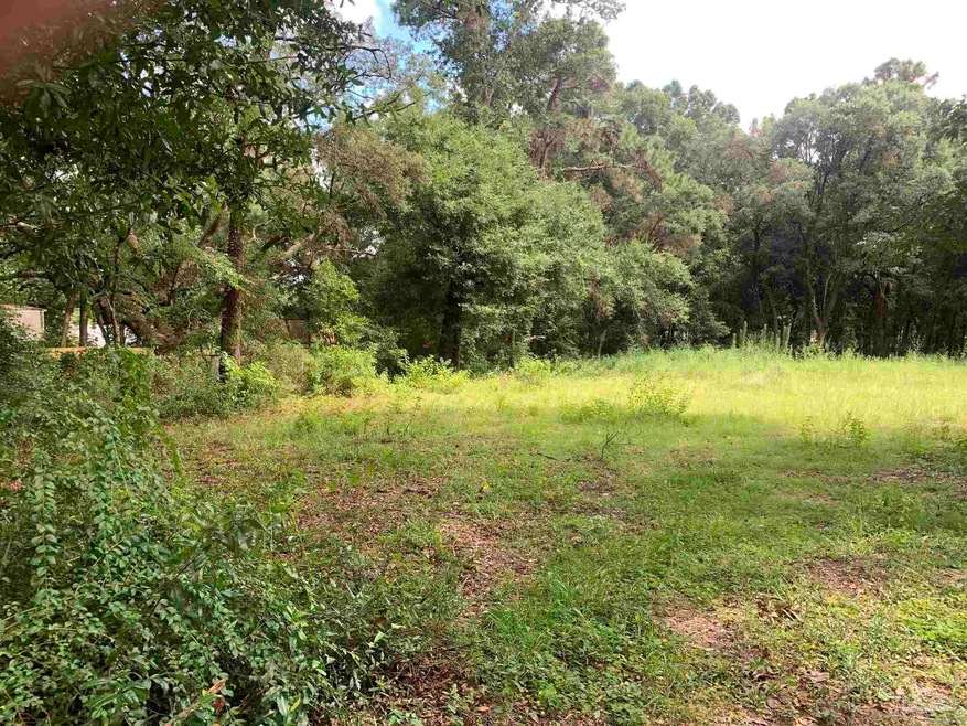 0000-A Guidy Ln, Pensacola, FL 32514 - photo 1