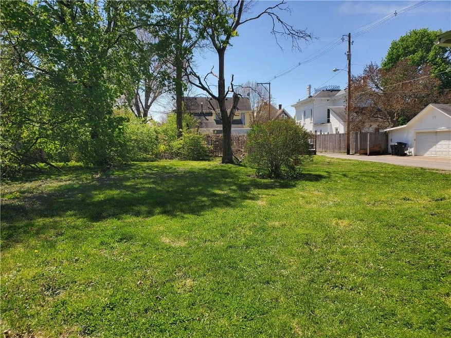 343-345 W 7th St, Anderson, IN 46016 - photo 1