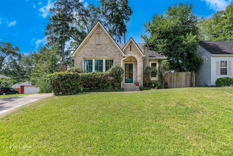 Sold • Co-Listing Agent