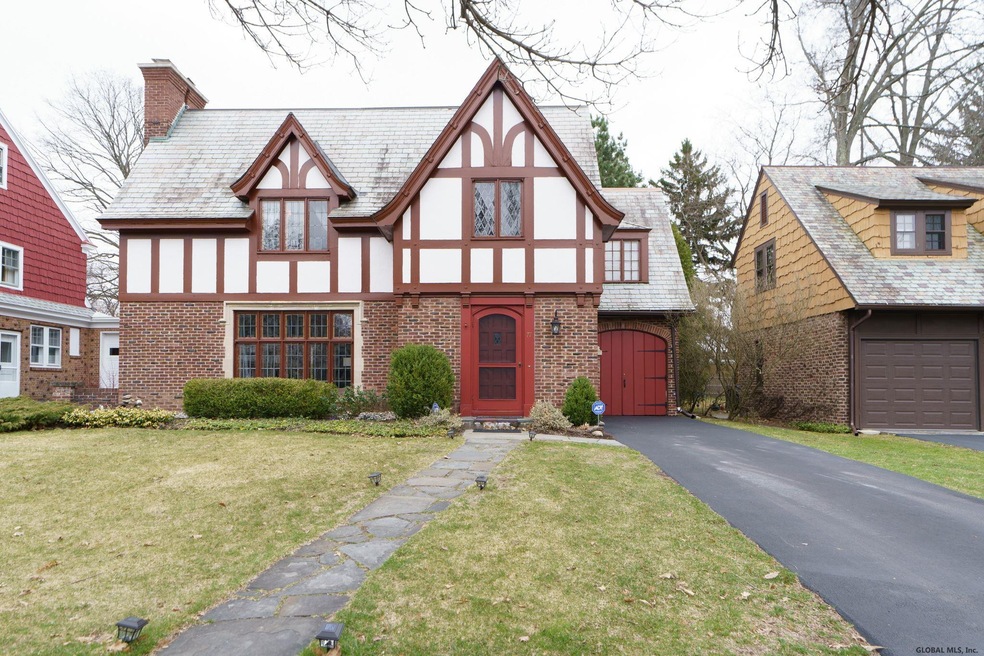 77 Brookline Ave, Albany, NY 12203 - photo 1