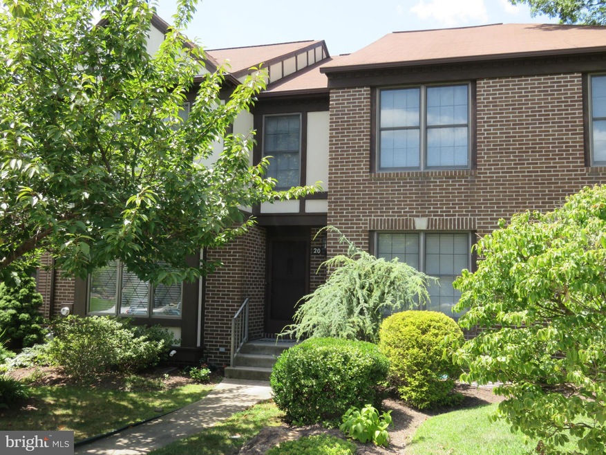 20 Tudor Ct, Lutherville Timonium, MD 21093 - photo 1