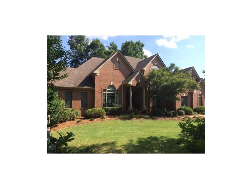 Gorgeous 4-Sided Brick Home Located in Cul-de-sac.